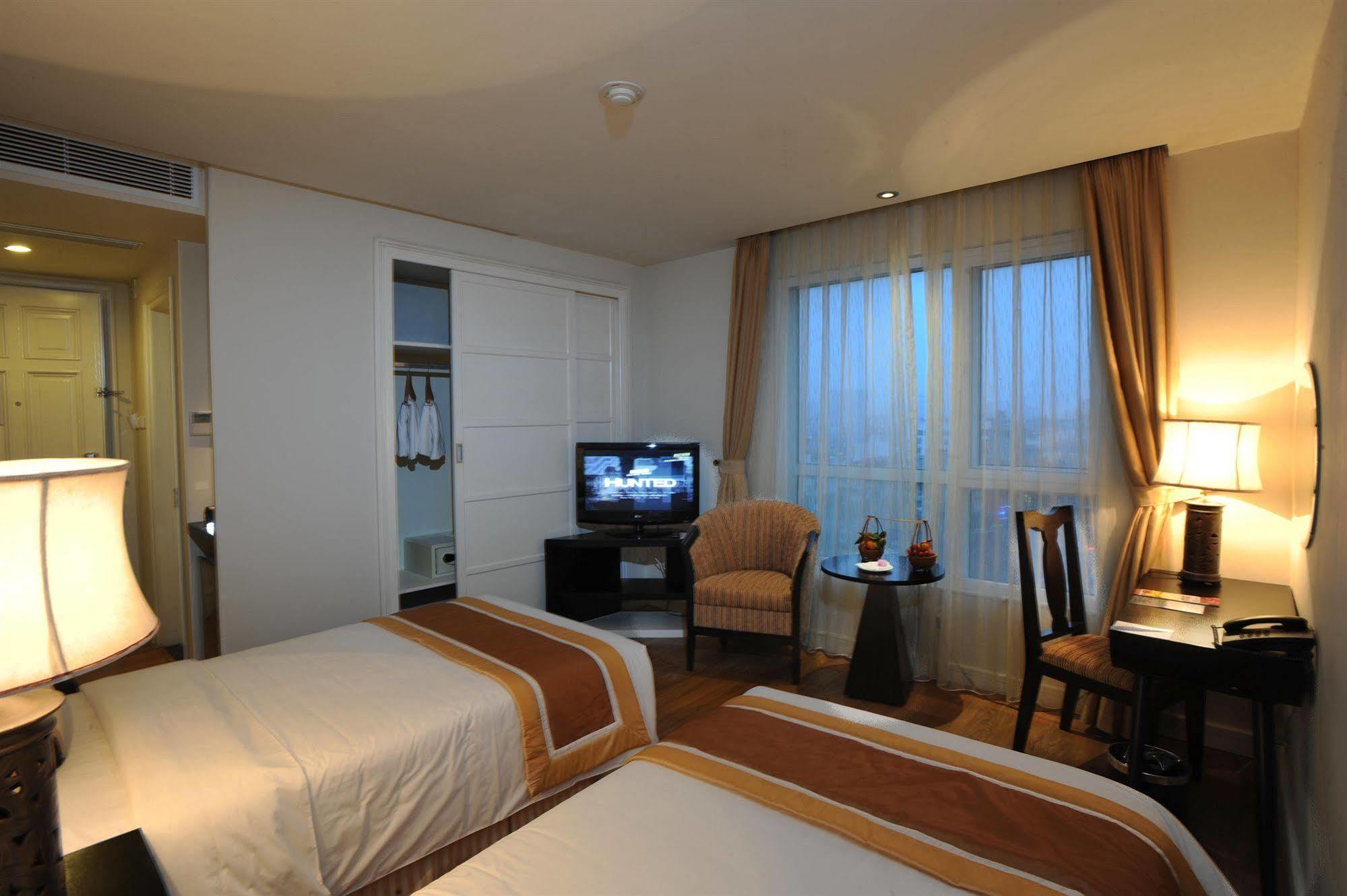 Cosiana Hotel Hanoi Room photo